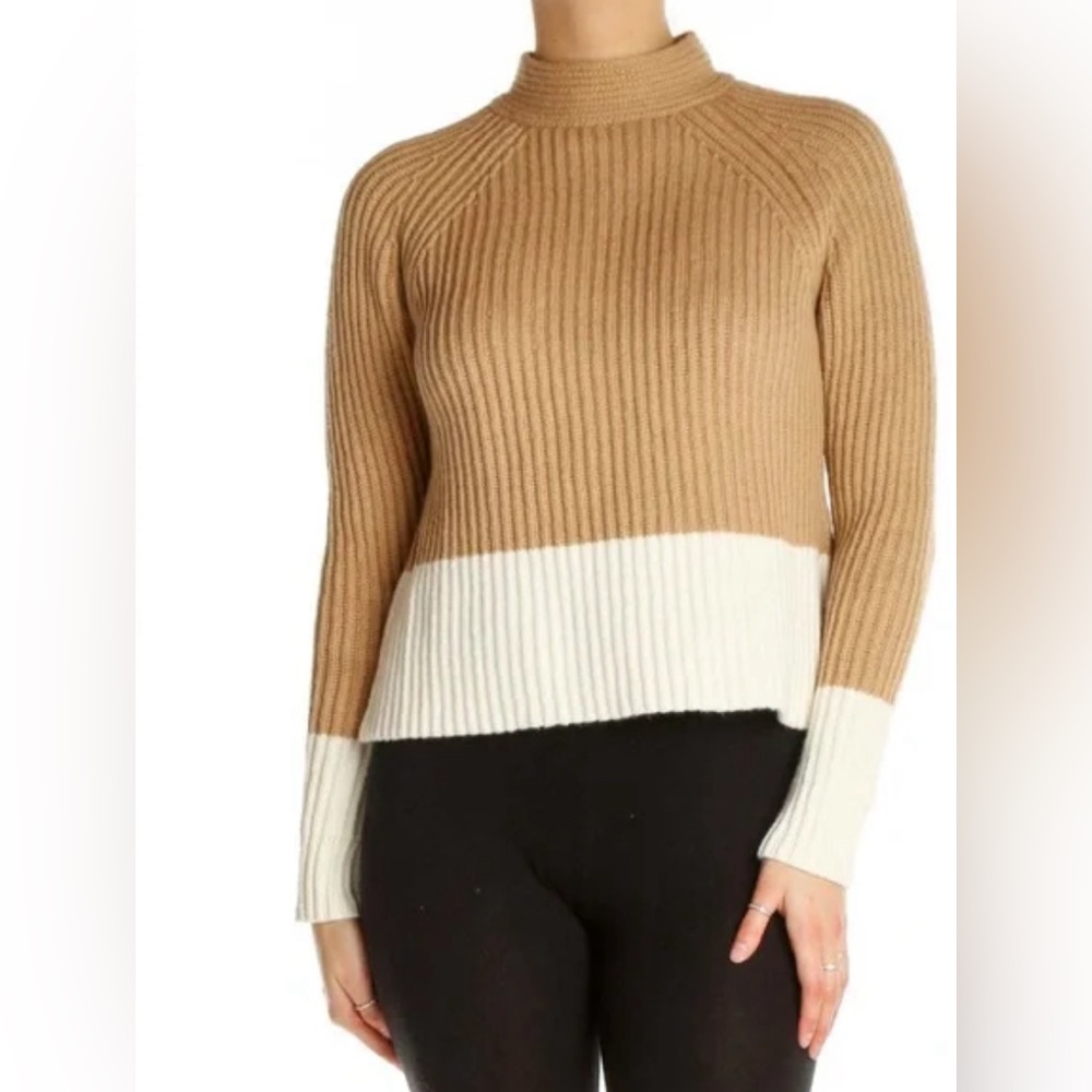 BR Chunky Color-Block Sweater Size M